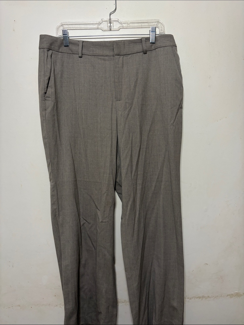 Classic Straight-Leg Women's Pants in Taupe Sz 12p